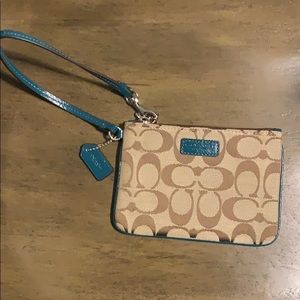 Coach wristlet wallet